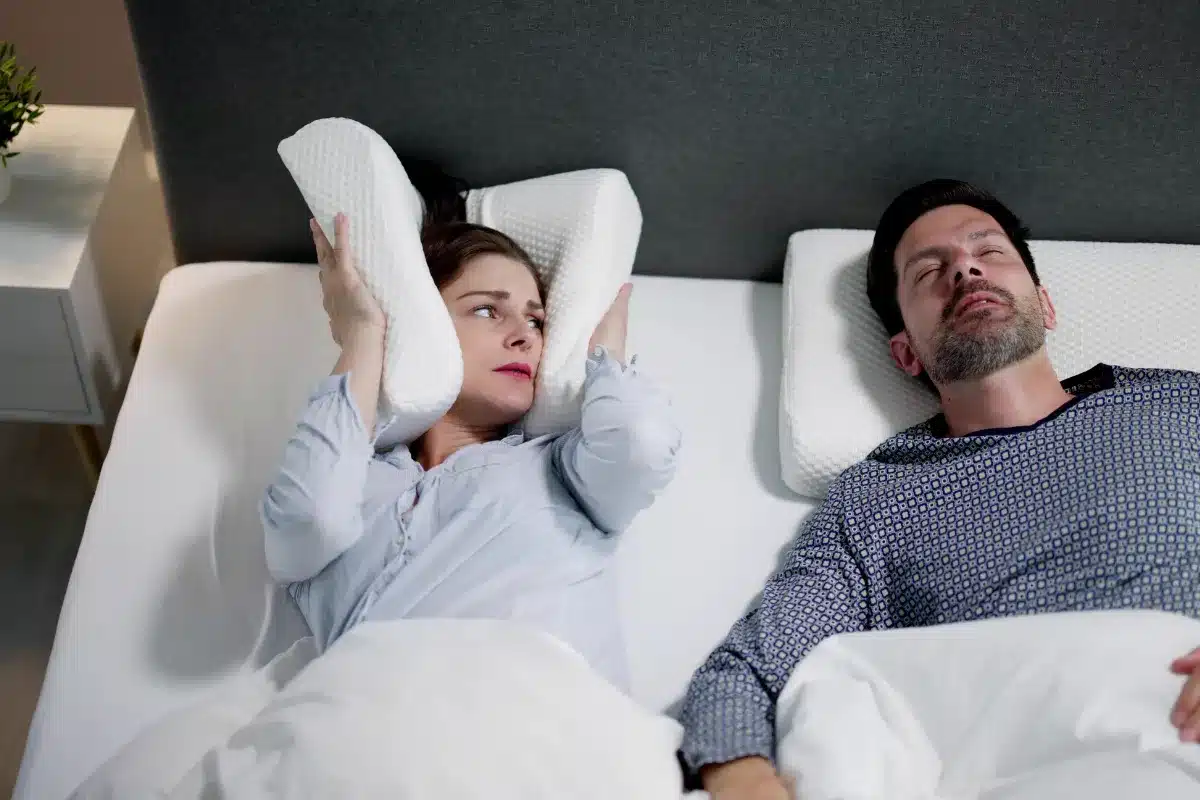 The Link Between Vaping and Snoring: A Guide to Better Sleep with Dr Aditi Desai